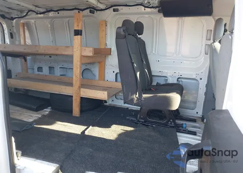 2018 Ford Transit-250 из США, поврежденный, VIN 1FTYR2ZM5JKB03155